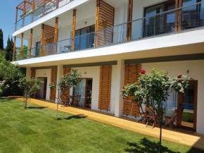 Отель Kiara Apartments  Святой Константин И Елена 